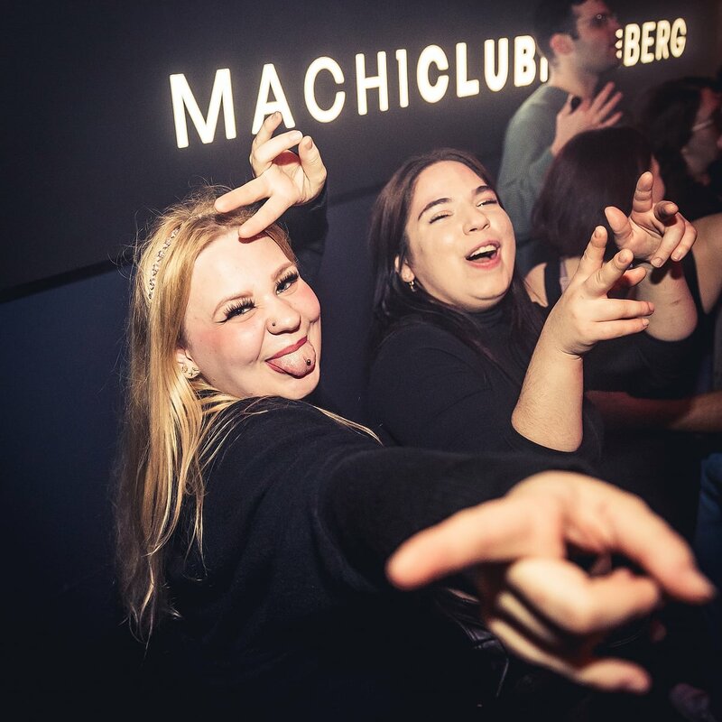 Mach90 meets 2000 // 25.12.24