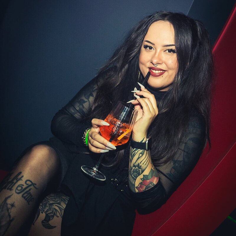 Trapaholics // 16.05.25