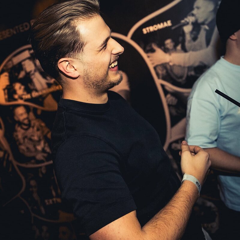 Mach Liebe // 14.02.25