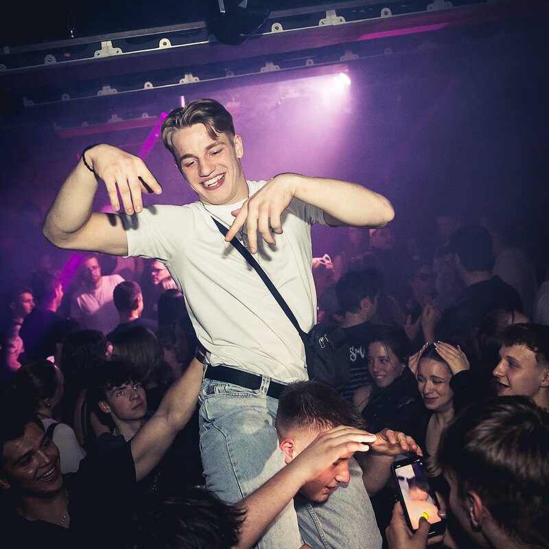 SATURDAY AGAIN // 26.04.25