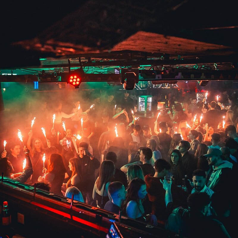 Mach Liebe // 14.02.25